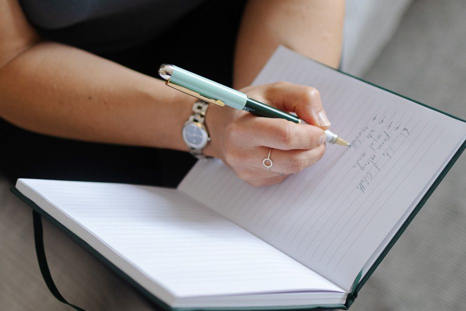 Que tarefas administrativas posso fazer?